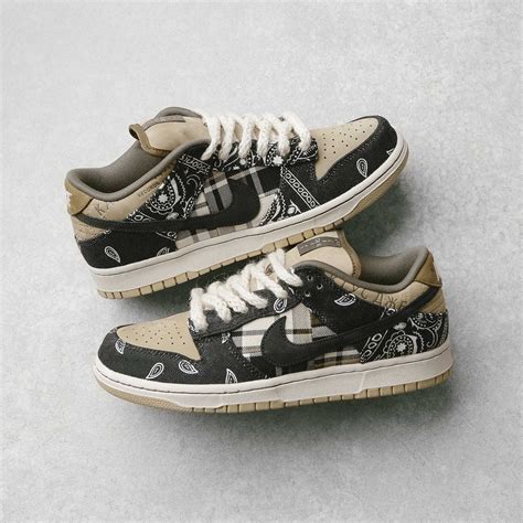 nike dunks travis|travis scott Nike dunks price.